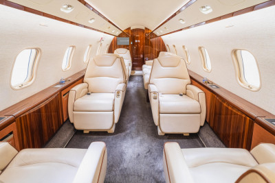 2013 Bombardier Challenger 300: 