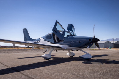 2022 Cirrus SR22T G6 GTS: 