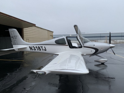 2012 Cirrus SR22 G3 GTS: 