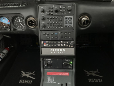 2012 Cirrus SR22 G3 GTS: 