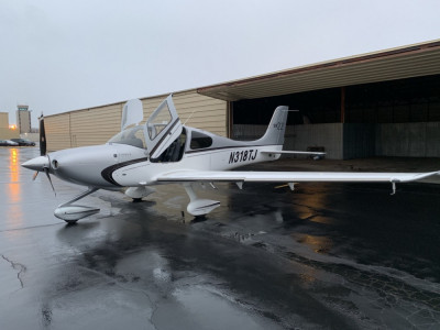 2012 Cirrus SR22 G3 GTS: 