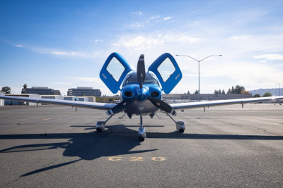 2018 Cirrus SR22T G6 GTS: 