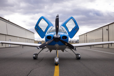 2018 Cirrus SR22 G6 GTS: 