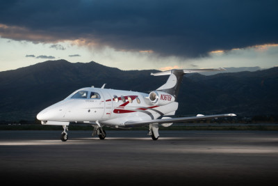 2010 Embraer Phenom 100: 