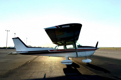 1979 Cessna 172N Skyhawk: 