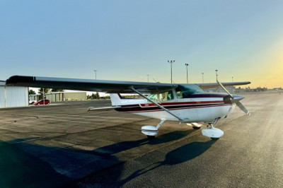 1979 Cessna 172N Skyhawk: 