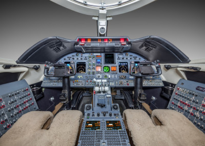 2006 Bombardier Learjet 60SE: 