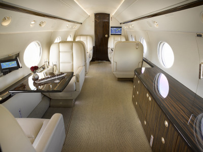 2008 Gulfstream G550: 