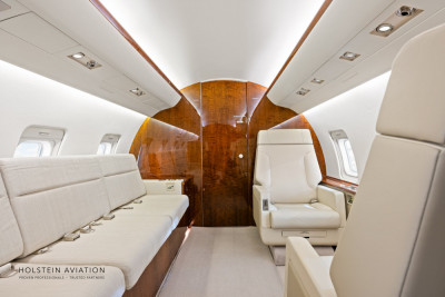 1997 Bombardier Challenger 604: 