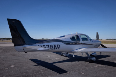 2015 Cirrus SR22T G5 GTS: 