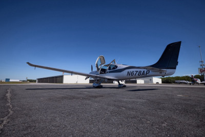 2015 Cirrus SR22T G5 GTS: 