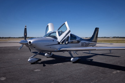 2015 Cirrus SR22T G5 GTS: 