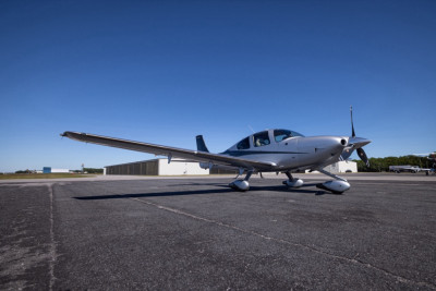 2015 Cirrus SR22T G5 GTS: 