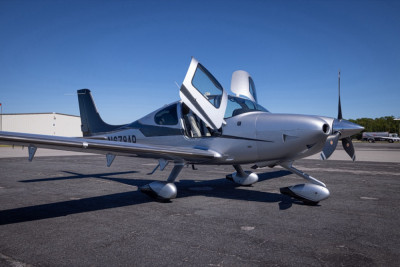 2015 Cirrus SR22T G5 GTS: 