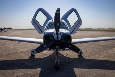 2018 Cirrus SR22T G6 GTS: 