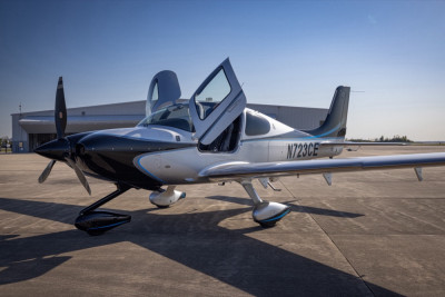 2018 Cirrus SR22T G6 GTS: 