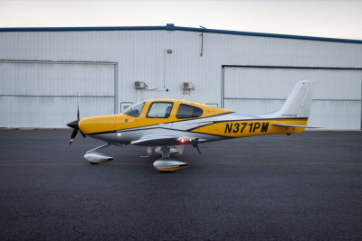 2016 Cirrus SR22 GTS: 