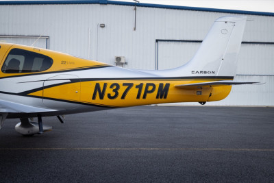 2016 Cirrus SR22 GTS: 