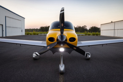 2016 Cirrus SR22 GTS: 