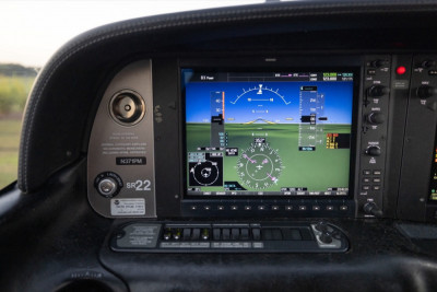 2016 Cirrus SR22 GTS: 