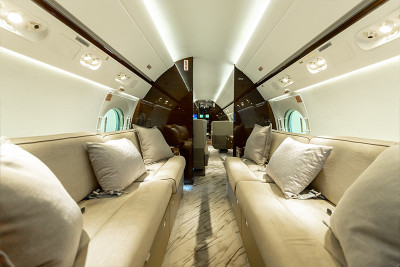 2012 Gulfstream G550: Interior 4-5401