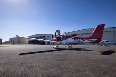 2022 Cirrus SR22 G6 GTS: 