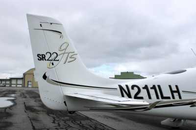 2006 Cirrus SR22: 