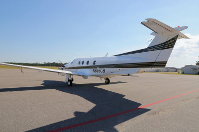 2000 Pilatus PC-12/45: 