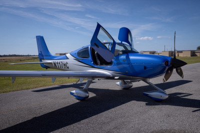 2022 Cirrus SR22 G6 GTS: 