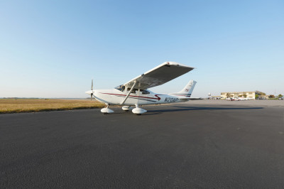 2002 Cessna Turbo 182T Skylane: 