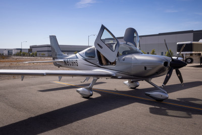 2022 Cirrus SR22T G6 GTS: 