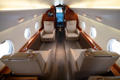 2002 Gulfstream G200: 