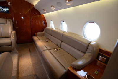 2002 Gulfstream G200: 