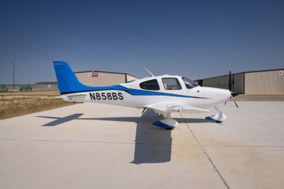 2006 Cirrus SR22 GTS: 