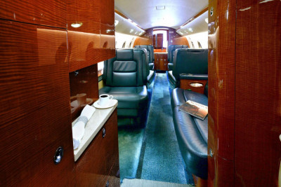 2006 Gulfstream G150: 