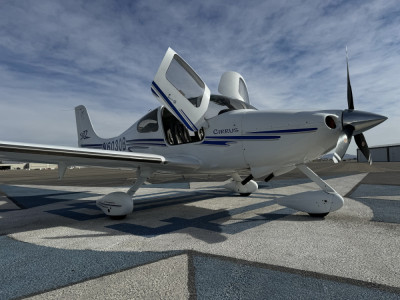 2003 Cirrus SR22: 