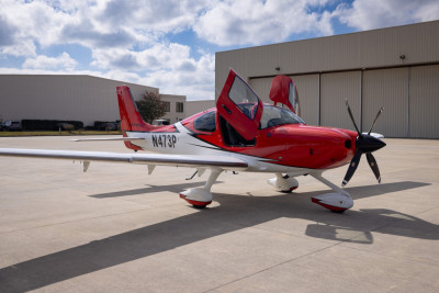 2021 Cirrus SR22T G6 GTS: 