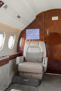 1999 Dassault Falcon 2000: 