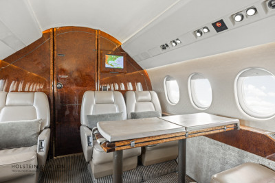 1999 Dassault Falcon 2000: 