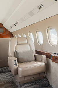 1999 Dassault Falcon 2000: 