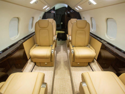 2011 Bombardier Learjet 60XR: 