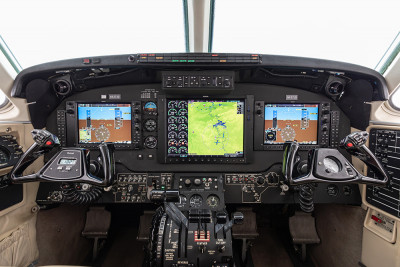 2003 Beechcraft King Air C90B: 