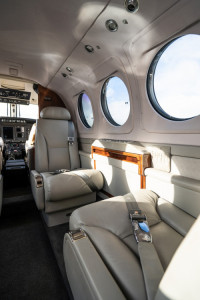 2011 Beechcraft King Air C90GTx: 