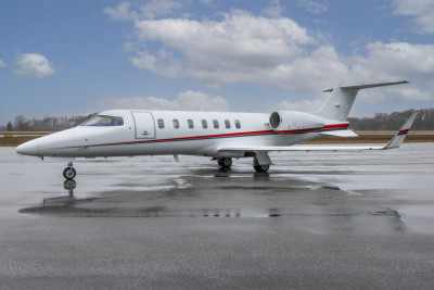 2007 Bombardier Learjet 40XR: 