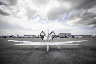 2006 Cirrus SR22 GTS: 