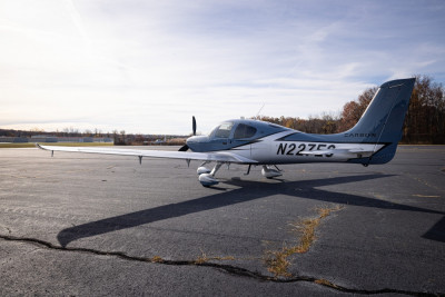 2023 Cirrus SR22T G6 GTS: 