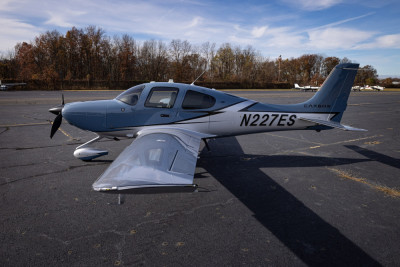 2023 Cirrus SR22T G6 GTS: 