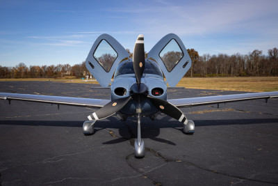 2023 Cirrus SR22T G6 GTS: 