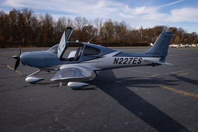 2023 Cirrus SR22T G6 GTS: 