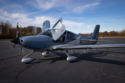 2023 Cirrus SR22T G6 GTS: 